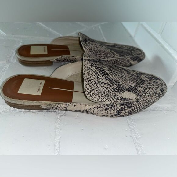 Dolce Vita Halee Slip On Mules in Stone Snake Print Leather Size 6.5 Flats Slide - Picture 6 of 11